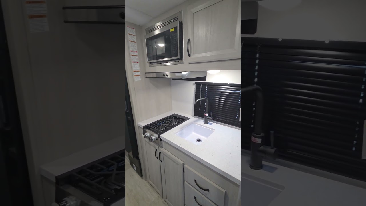 2027 Coachmen Catalina Summit 7 154RBX TRAVEL TRAILER
