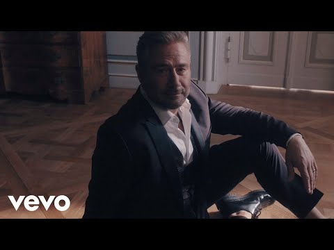 Lighthouse - Sasha