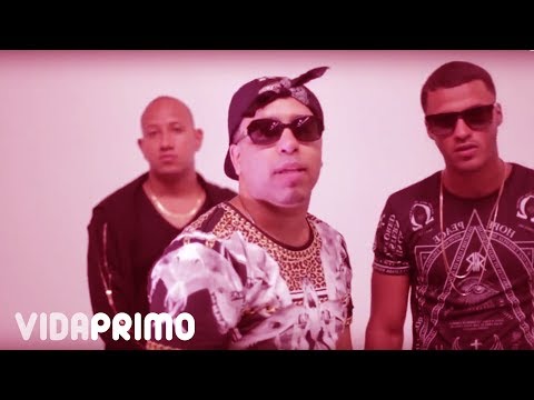 Alex Kyza - Mi Combo [Official Video]