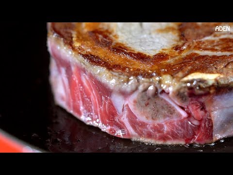 Le Creuset Cast Iron Skillet in Action - Spanish Morucha Steak