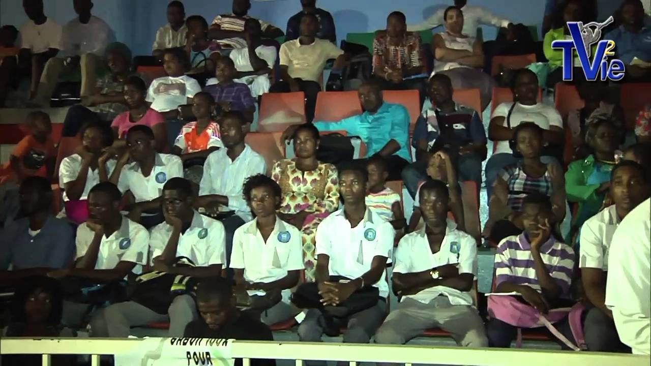 Thumbnail of video: Nous vous présentons Jésus-Christ - Libreville / Gabon (18/01/16)