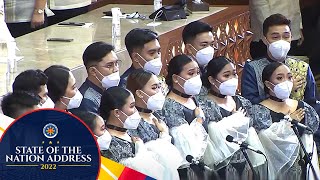 Download lagu Samiweng Singers sings national anthem at SONA 2022 | ABS-CBN News mp3