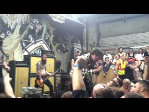 Norma Jean- Memphis Will Be Laid to Waste live ft. Josh Scogin