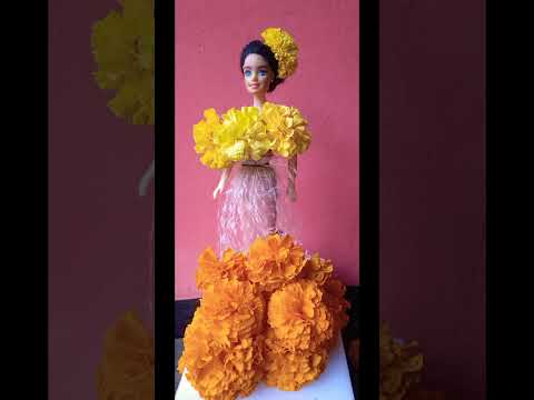 Christmas Dress made by flowers #flowers  #shorts #viral #metgala