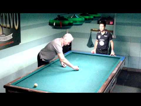 Biliardo boccette : Tex Caffè la Rocca vs  Skoda Reggini . Immagini 2 ○ Tempoo
