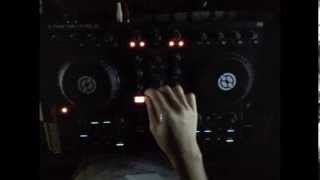 Traktor S2 Satisfaction Mix (Trap)