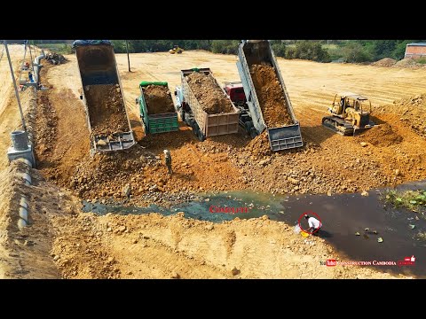 Complete Landfill operation, Skill Komatsu D58E Bulldozer Pushing Soil Techniques, Trago Dump Trucks