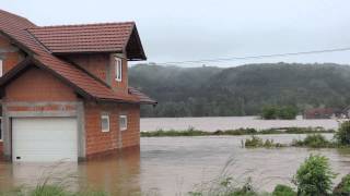 preview picture of video 'Poplava u Modriči 16. Maj 2014. 12:30 h naselje Višnjik i Dobor'