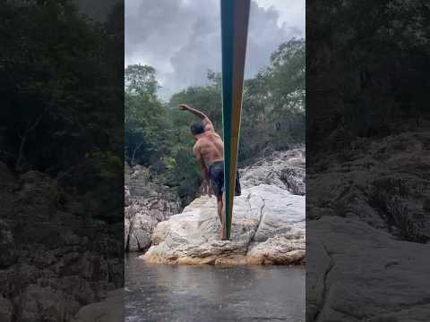 lugar maravilhoso est em Minas Gerais  cachoeira do pajeú  chega pra cá acampamento e me divertindo