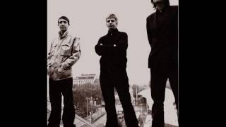 I Am Kloot - I Believe (live @ the Lowlands, 2004)