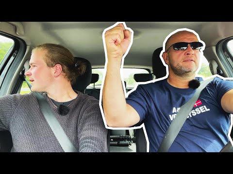 Gustav kigger på fugle. Far vil have is.