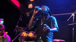 Tarrus Riley -Eye sight ( live in Florence )