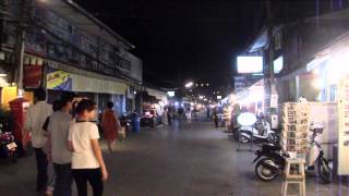 preview picture of video 'Chaisongkram Rd, (Walking Street), Pai, Mae Hong Son, Thailand. April 2014'