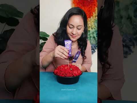 let's DIY Flowers Chocolate gift Basket Hamper #shorts #youtubepartner #giftideas #diy #uff