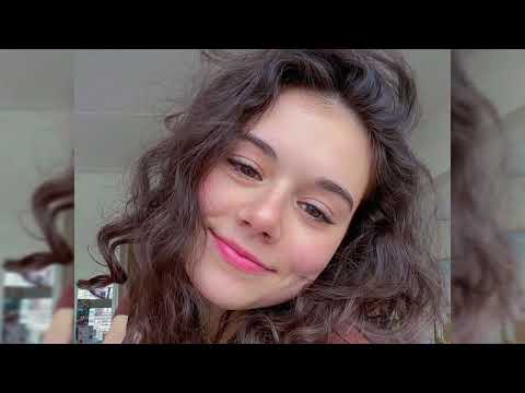 Julia Antonelli Height