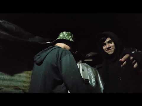 LUKITA vs DACU - BATALLA ESTÚPIDA