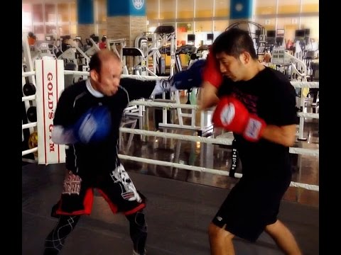 クラブボクシング ボクシングのディフェンス練習