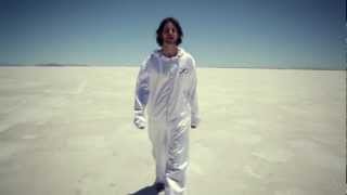 D A W N S - 'Beam of Light' (Official Video)