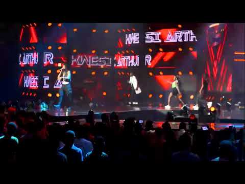 Kwesi Arthur Performing 'Nobody' (ft. Mr. Eazi) at the 2020 | Soundcity MVP Awards Festival