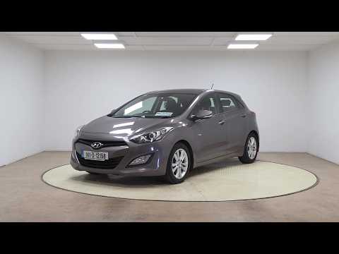 Hyundai i30 1.6 Diesel Deluxe - Image 2