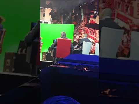 Videoclip de Roule (Live) — Les Enfoirés