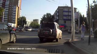 preview picture of video 'Дорожное движение в Уфе  The road situation of Ufa Russia 10 07 08 2014'