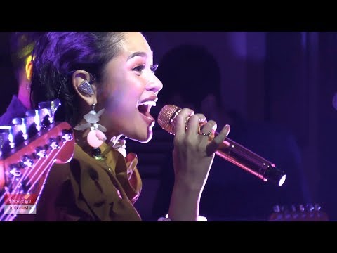 Andien - Rindu Ini ~ Milikmu Selalu @ Album Showcase METAMORFOSA [HD]