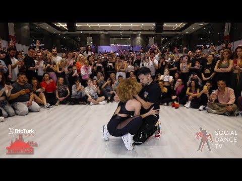 𝔘𝔫𝔡𝔢𝔯 𝔗𝔥𝔢 ℑ𝔫𝔣𝔩𝔲𝔢𝔫𝔠𝔢🎬🍿🎞️🕌/ᗩᗷᗪEᒪ Y ᒪETY ᗷᗩᑕᕼᗩTᗩ ᖴᒪOᗯ