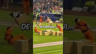COMPETIÇÃO DE EMPILHAR CAIXAS NOS EUA! 😂 #shorts #curiosidades
