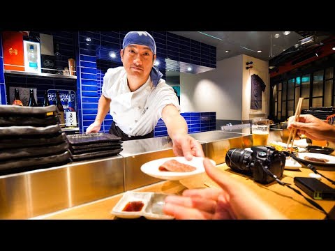 Comida Japonesa - Yakiniku BBQ e Sanduíche DEEP FRIED WAGYU BEEF em Nakahara, Tóquio, Japão!