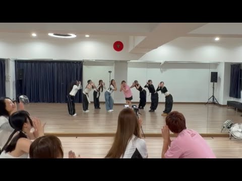 Feanna Wong 黃淑蔓 & 米爺 - 旋轉木馬 Dance Practice