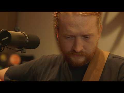 Creek Sessions: Tyler Childers - Nose on the Grindstone