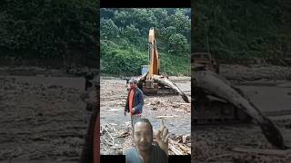 Download lagu excavator nguras parit di kira cuman ikan kecil keci aja ternyata ada yg besar #shortvideo #shorts mp3