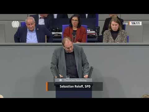 Versorgung der Industrie mit kritischen Rohstoffen debattiert