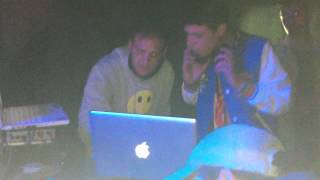 Brun Off B2B Peter Crunch (Happy Collective Records) @ B-Day ParaRave ( Almería ) 25-05-2012