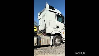 Beschadigde Mercedes-Benz Actros 1948 trekker | Foto 4 - Autoline