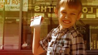 The Man Who Loved Flowers (Igor Garkushenko) 2012