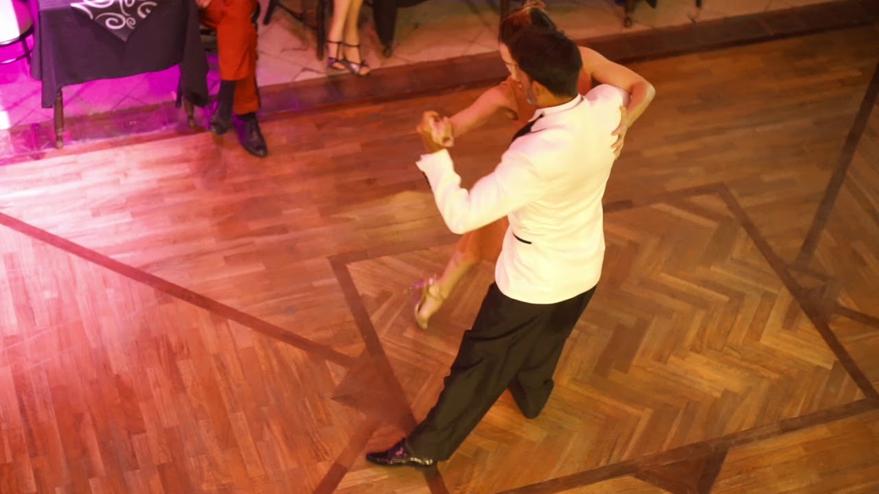 Sara Parnigoni & Emiliano Alcaraz @ La Aurora del Tango, Buenos Aires, 18.2.2019, 1/3