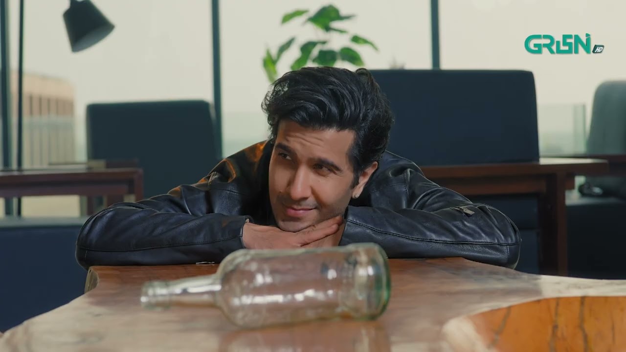 Pehli Mohabbat Ka Naam Batao...!! Main Zameen Tu Aasmaan | Feroze Khan - Hiba Bukhari | Green TV