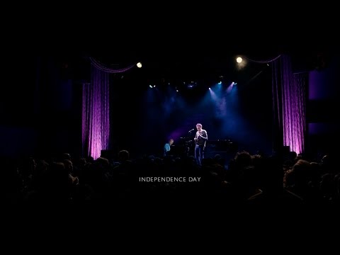 Chris Thile & Brad Mehldau - Independence Day (Live)