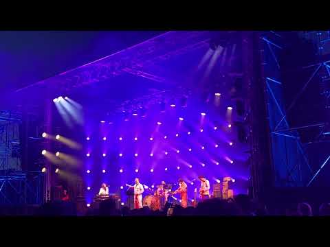 Preuteleute @ Diaz Arena Oostende - Gistern enk me vrouwmens in eur gat gepakt