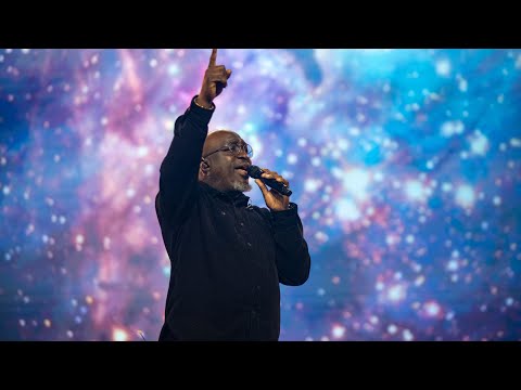 MEDLEY DIGNE, JE T'ADORE, MON ADORATION | Impact Gospel Choir - Joseph Moussio