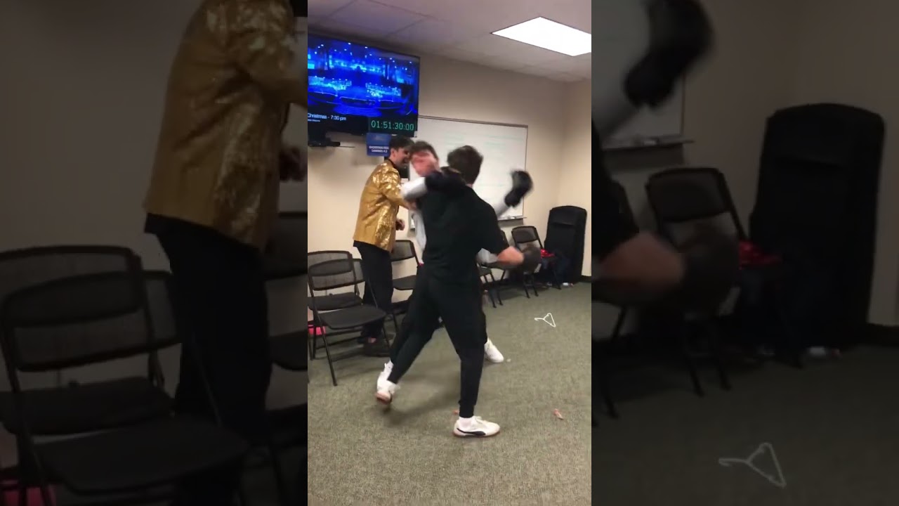 dressing rooms HIT DIFFERENT!! 🥊