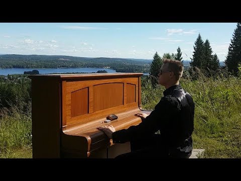 The Vincents - A Whiter Shade Of Pale (Official Music Video)