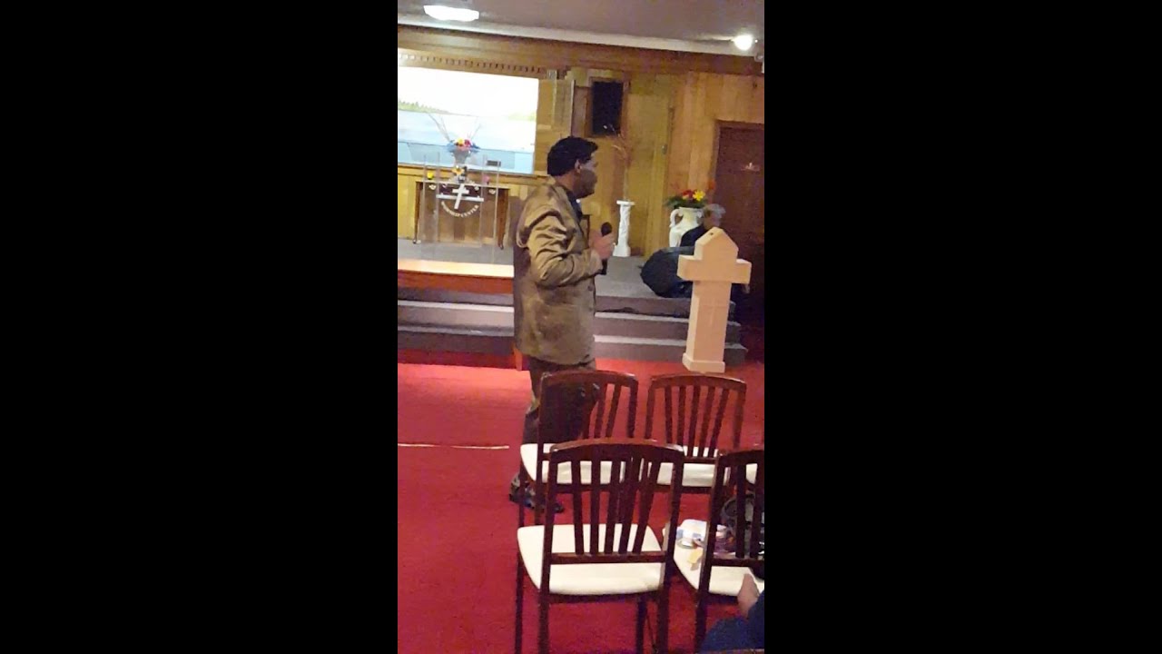 Paul Beasley Singing Walk Around Part 2