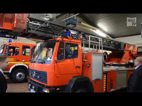 Neue alte Drehleiter zurück in Jever