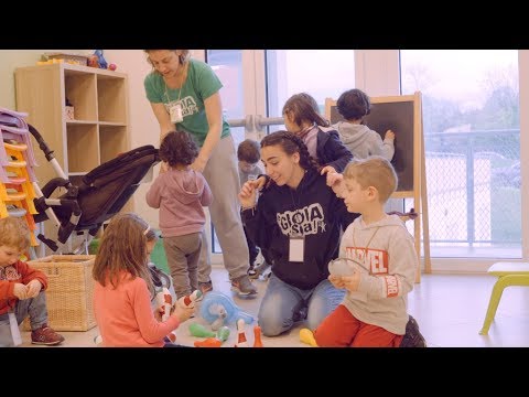 Happy Childhood Project - Anabel & Georgia (SUB ENG)