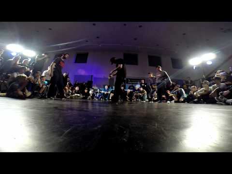 Navi vs Sztewite Gang