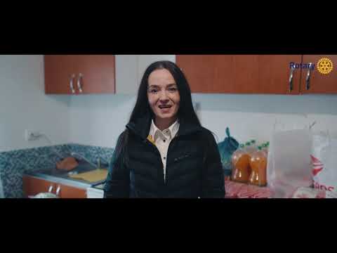 Casă nouă pentru o familie din Siliștea-Dolhasca prin proiectul Rotary Bucovina „Simfonii de Toamnă”