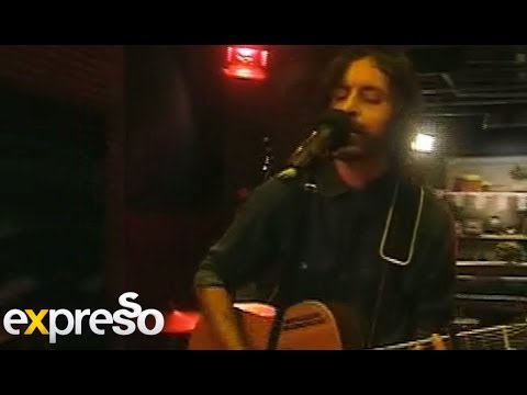 Farryl Purkiss joins us in stuido and performs "Own Way Home " off his new Album Home